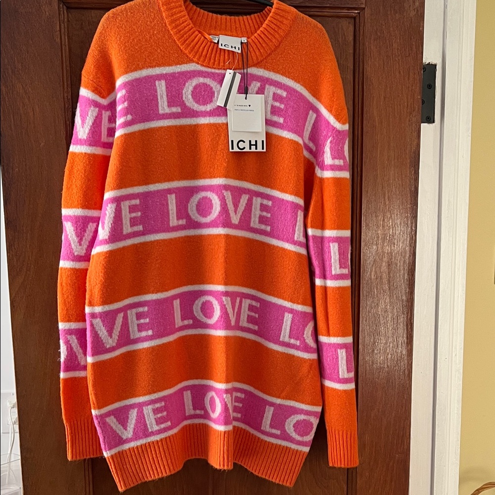 NWT ICHI Sweater LOVE